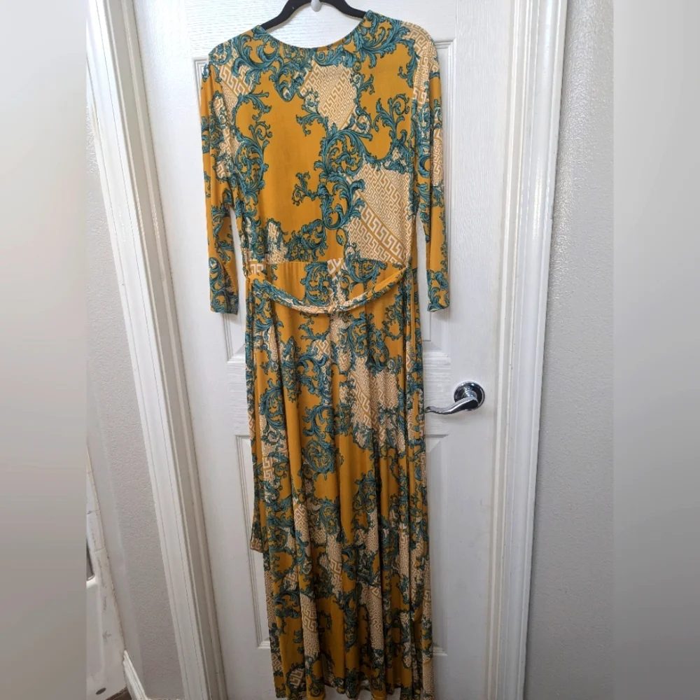 Janette for Forever 21 Maxi Dress - Picture 3 of 5